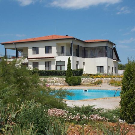 Villa Ketli Apartment Близнаци Екстериор снимка
